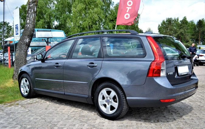 Volvo V50 cena 20900 przebieg: 166000, rok produkcji 2008 z Opalenica małe 137